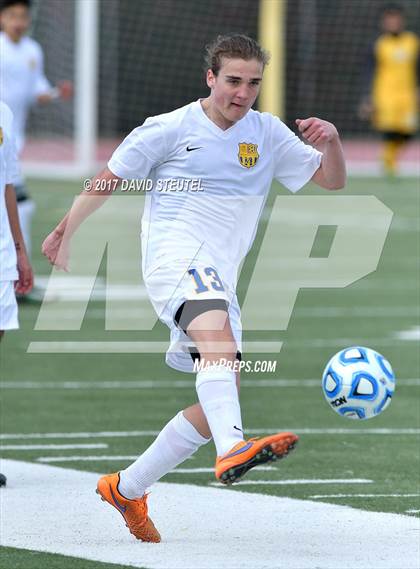 Thumbnail 2 in Central Valley vs. Lincoln (CIF SJS D3 Final) photogallery.