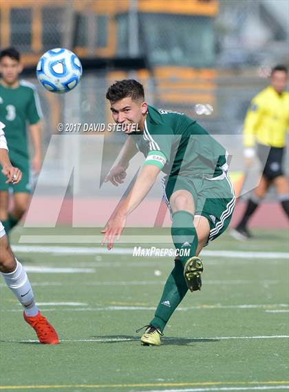 Thumbnail 1 in Central Valley vs. Lincoln (CIF SJS D3 Final) photogallery.