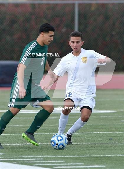 Thumbnail 2 in Central Valley vs. Lincoln (CIF SJS D3 Final) photogallery.
