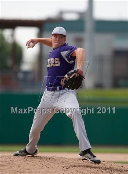Thumbnail 2 in Monte Vista vs. Tokay (Banner Island Classic) photogallery.