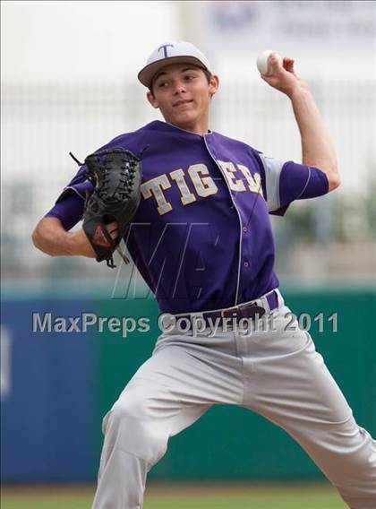 Thumbnail 1 in Monte Vista vs. Tokay (Banner Island Classic) photogallery.