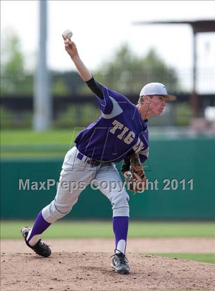 Thumbnail 3 in Monte Vista vs. Tokay (Banner Island Classic) photogallery.