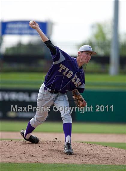 Thumbnail 2 in Monte Vista vs. Tokay (Banner Island Classic) photogallery.