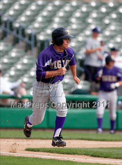 Thumbnail 2 in Monte Vista vs. Tokay (Banner Island Classic) photogallery.