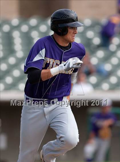 Thumbnail 2 in Monte Vista vs. Tokay (Banner Island Classic) photogallery.