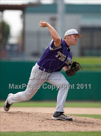 Thumbnail 2 in Monte Vista vs. Tokay (Banner Island Classic) photogallery.
