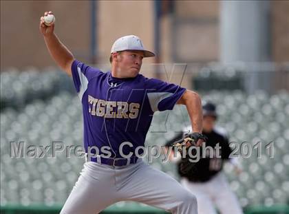 Thumbnail 2 in Monte Vista vs. Tokay (Banner Island Classic) photogallery.