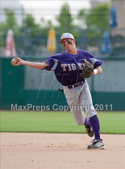Thumbnail 2 in Monte Vista vs. Tokay (Banner Island Classic) photogallery.