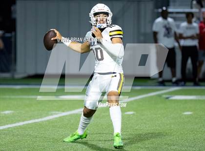 Thumbnail 2 in Mililani @ Mater Dei photogallery.