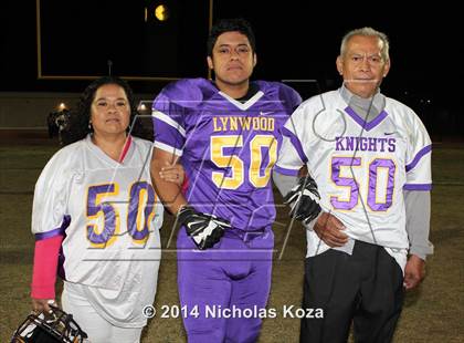 Thumbnail 2 in Warren vs. Lynwood photogallery.