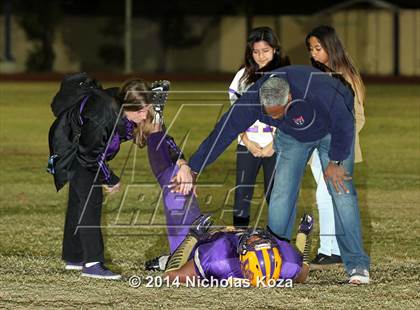 Thumbnail 2 in Warren vs. Lynwood photogallery.