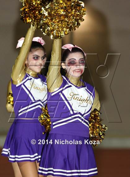 Thumbnail 3 in Warren vs. Lynwood photogallery.