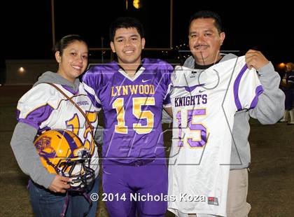 Thumbnail 3 in Warren vs. Lynwood photogallery.