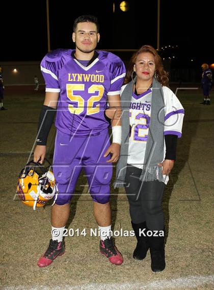 Thumbnail 3 in Warren vs. Lynwood photogallery.