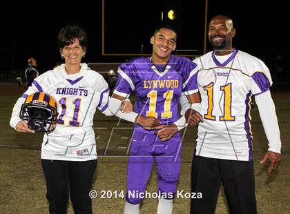 Thumbnail 1 in Warren vs. Lynwood photogallery.