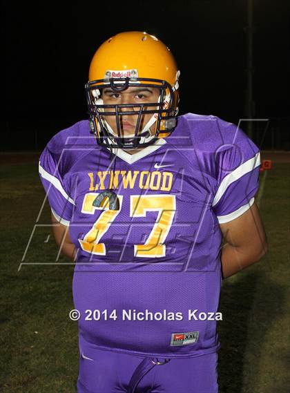 Thumbnail 1 in Warren vs. Lynwood photogallery.