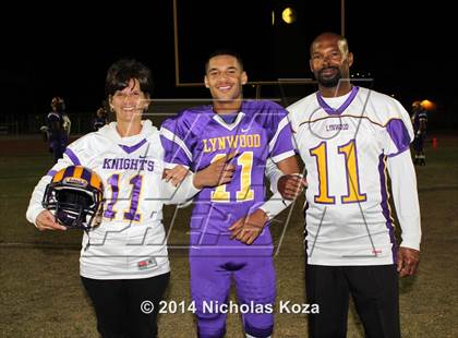 Thumbnail 3 in Warren vs. Lynwood photogallery.