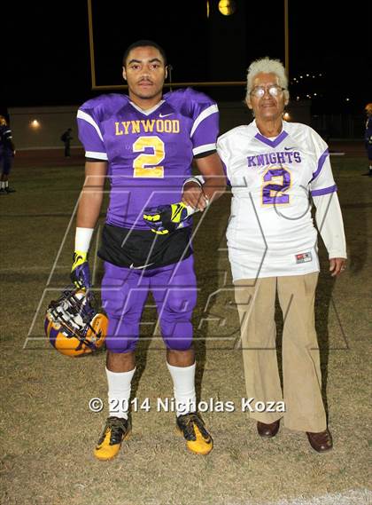 Thumbnail 2 in Warren vs. Lynwood photogallery.