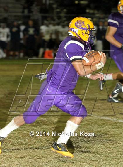 Thumbnail 1 in Warren vs. Lynwood photogallery.