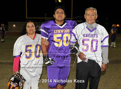 Thumbnail 1 in Warren vs. Lynwood photogallery.