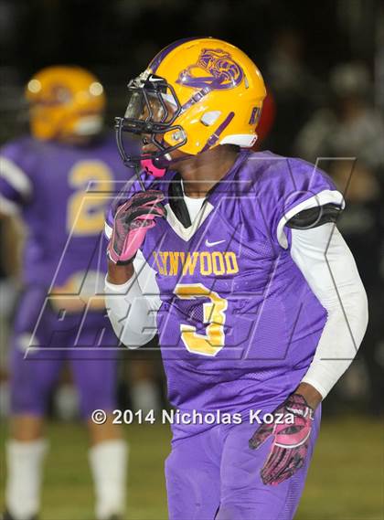 Thumbnail 3 in Warren vs. Lynwood photogallery.