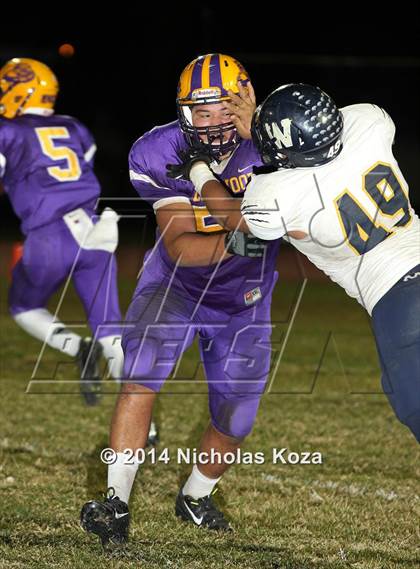 Thumbnail 3 in Warren vs. Lynwood photogallery.