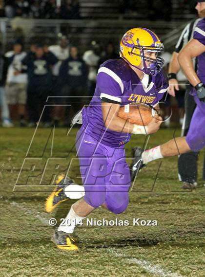 Thumbnail 3 in Warren vs. Lynwood photogallery.