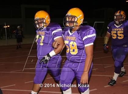 Thumbnail 3 in Warren vs. Lynwood photogallery.