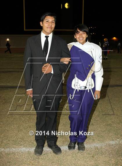 Thumbnail 2 in Warren vs. Lynwood photogallery.