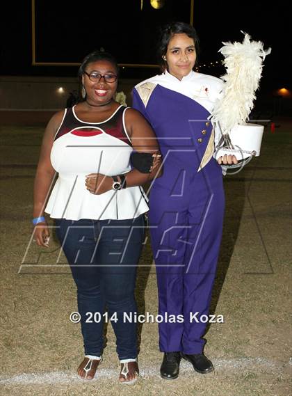Thumbnail 3 in Warren vs. Lynwood photogallery.