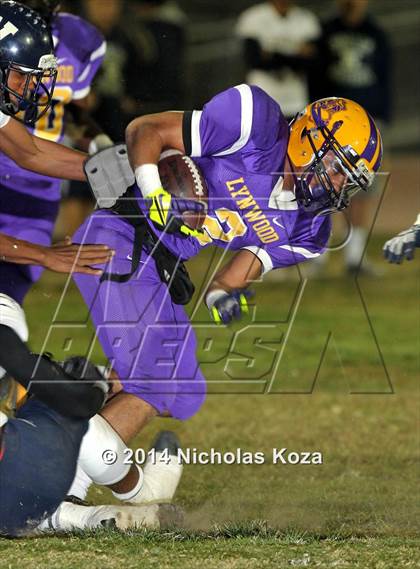 Thumbnail 2 in Warren vs. Lynwood photogallery.