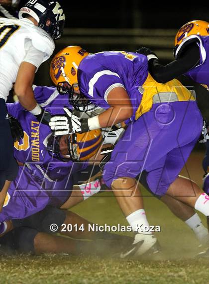 Thumbnail 2 in Warren vs. Lynwood photogallery.