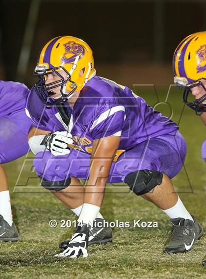 Thumbnail 1 in Warren vs. Lynwood photogallery.