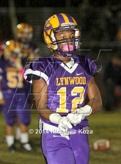Thumbnail 3 in Warren vs. Lynwood photogallery.