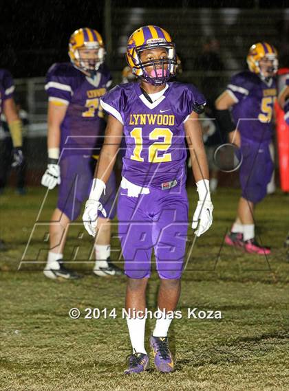 Thumbnail 1 in Warren vs. Lynwood photogallery.