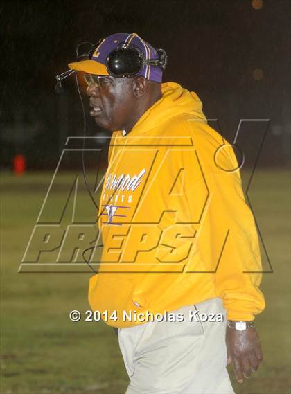 Thumbnail 3 in Warren vs. Lynwood photogallery.