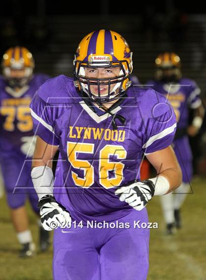 Thumbnail 3 in Warren vs. Lynwood photogallery.