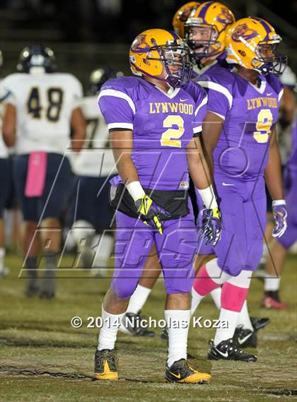 Thumbnail 1 in Warren vs. Lynwood photogallery.