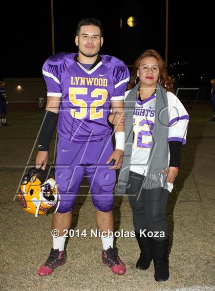 Thumbnail 2 in Warren vs. Lynwood photogallery.