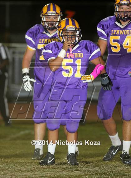 Thumbnail 3 in Warren vs. Lynwood photogallery.