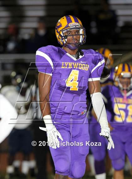 Thumbnail 3 in Warren vs. Lynwood photogallery.