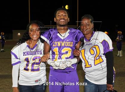 Thumbnail 1 in Warren vs. Lynwood photogallery.