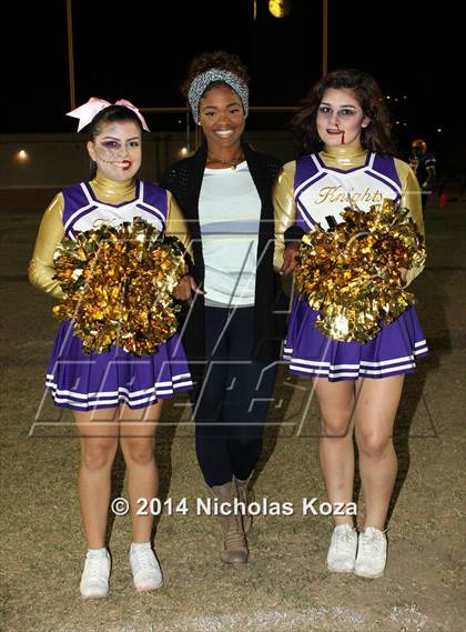 Thumbnail 2 in Warren vs. Lynwood photogallery.