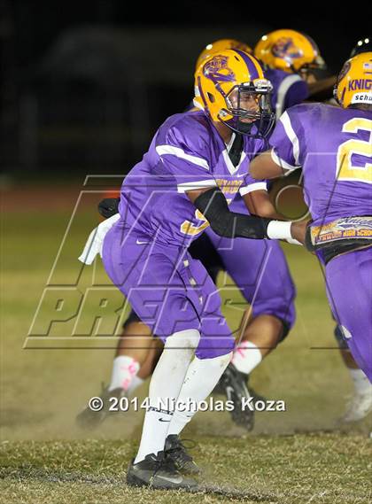 Thumbnail 2 in Warren vs. Lynwood photogallery.