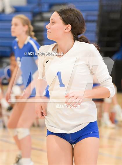Thumbnail 2 in Arcadia vs. Ontario Christian (Nike TOC Southwest) photogallery.
