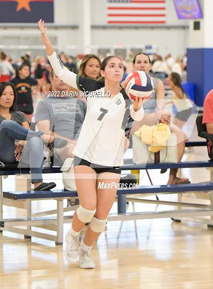 Thumbnail 3 in Arcadia vs. Ontario Christian (Nike TOC Southwest) photogallery.