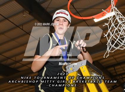 Thumbnail 1 in Archbishop Mitty (Nike Tournament of Champions - Awards) photogallery.