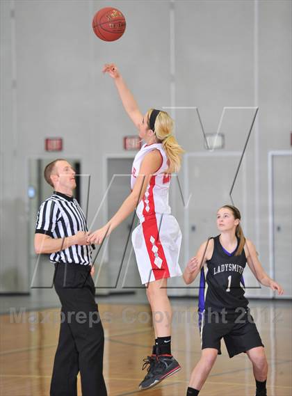 Thumbnail 1 in Ladysmith vs. Neillsville photogallery.