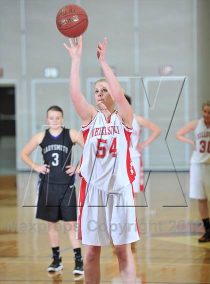 Thumbnail 1 in Ladysmith vs. Neillsville photogallery.