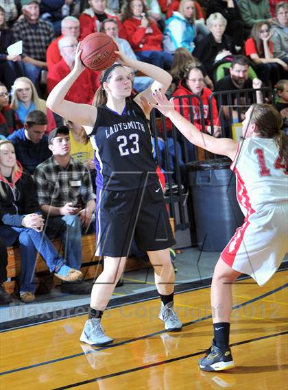 Thumbnail 1 in Ladysmith vs. Neillsville photogallery.